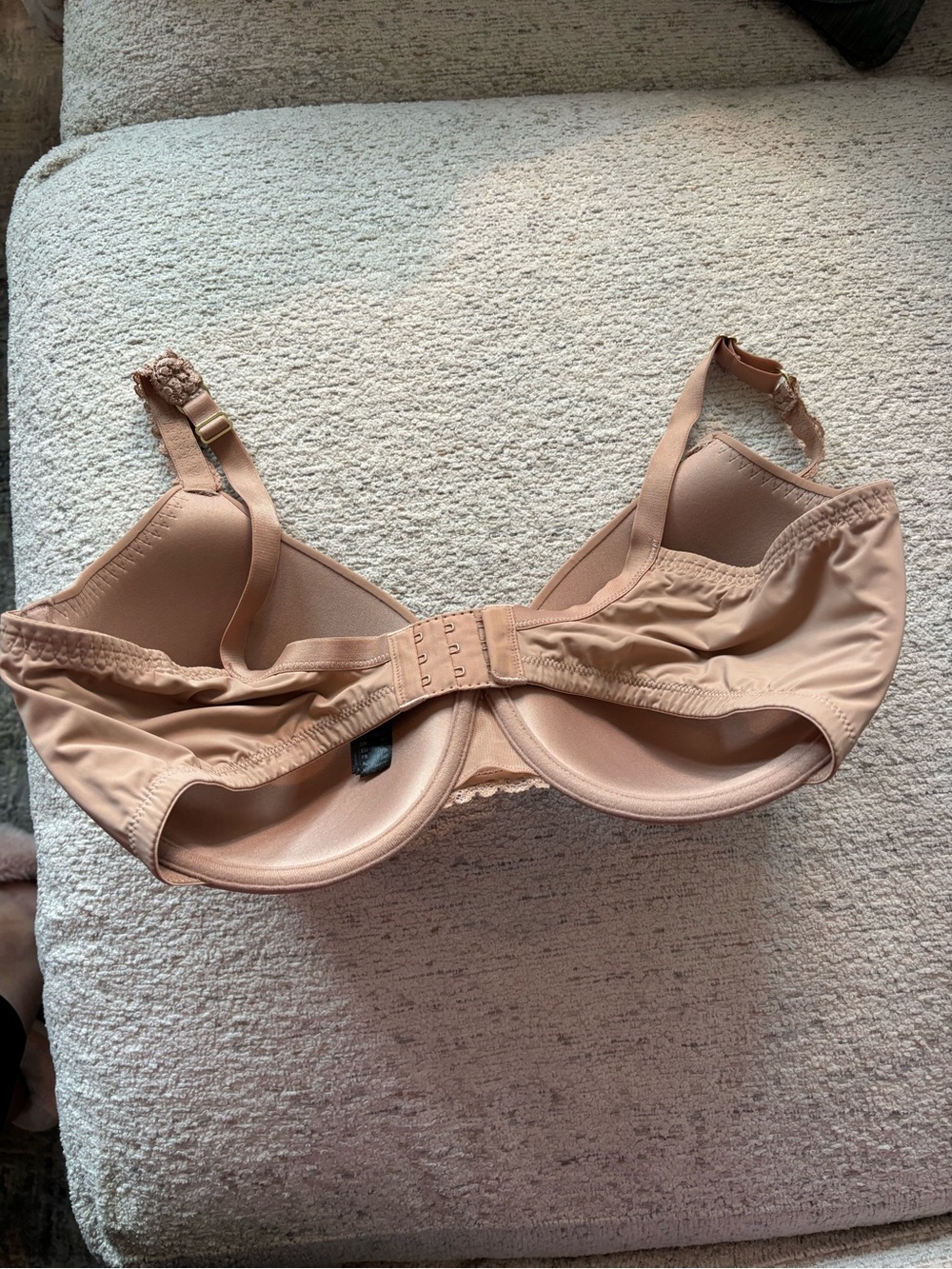 Natori Smooth Molded Nude Bra with Lace Straps 36DDD - Picture 2 of 6